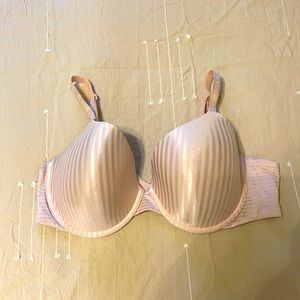 Victorias Secret Tshirt Push up bra